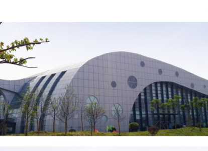 盖州会议中心外景网架工程